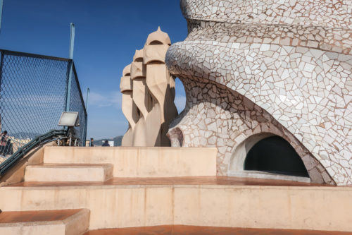 La pedrera (Casa Mila) – Antoni Gaudi – WikiArquitectura_037