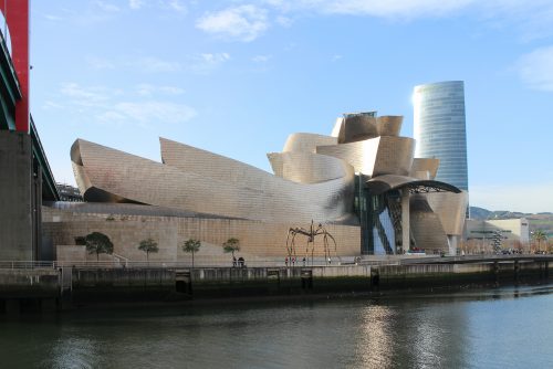 Museo Guggenheim Bilbao – Frank Ghery – WikiArquitectura_002