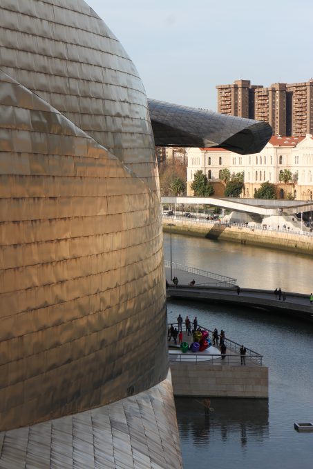 Museo Guggenheim Bilbao – Frank Ghery – WikiArquitectura_016
