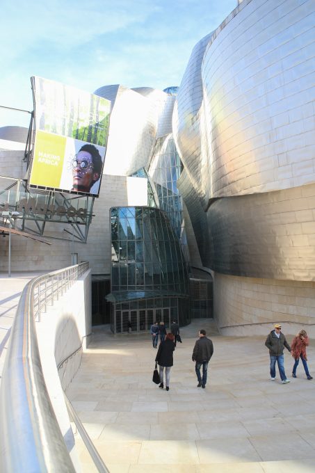 Museo Guggenheim Bilbao – Frank Ghery – WikiArquitectura_023