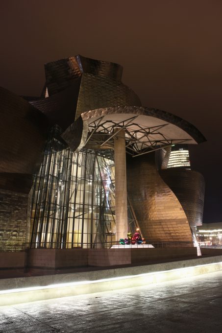 Museo Guggenheim Bilbao – Frank Ghery – WikiArquitectura_044
