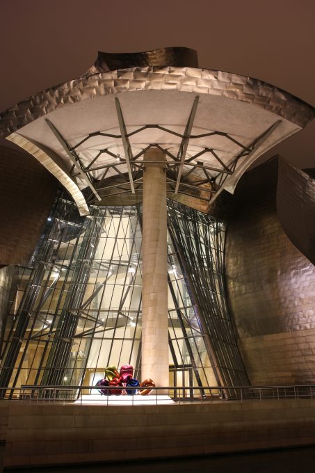 Museo Guggenheim Bilbao – Frank Ghery – WikiArquitectura_045