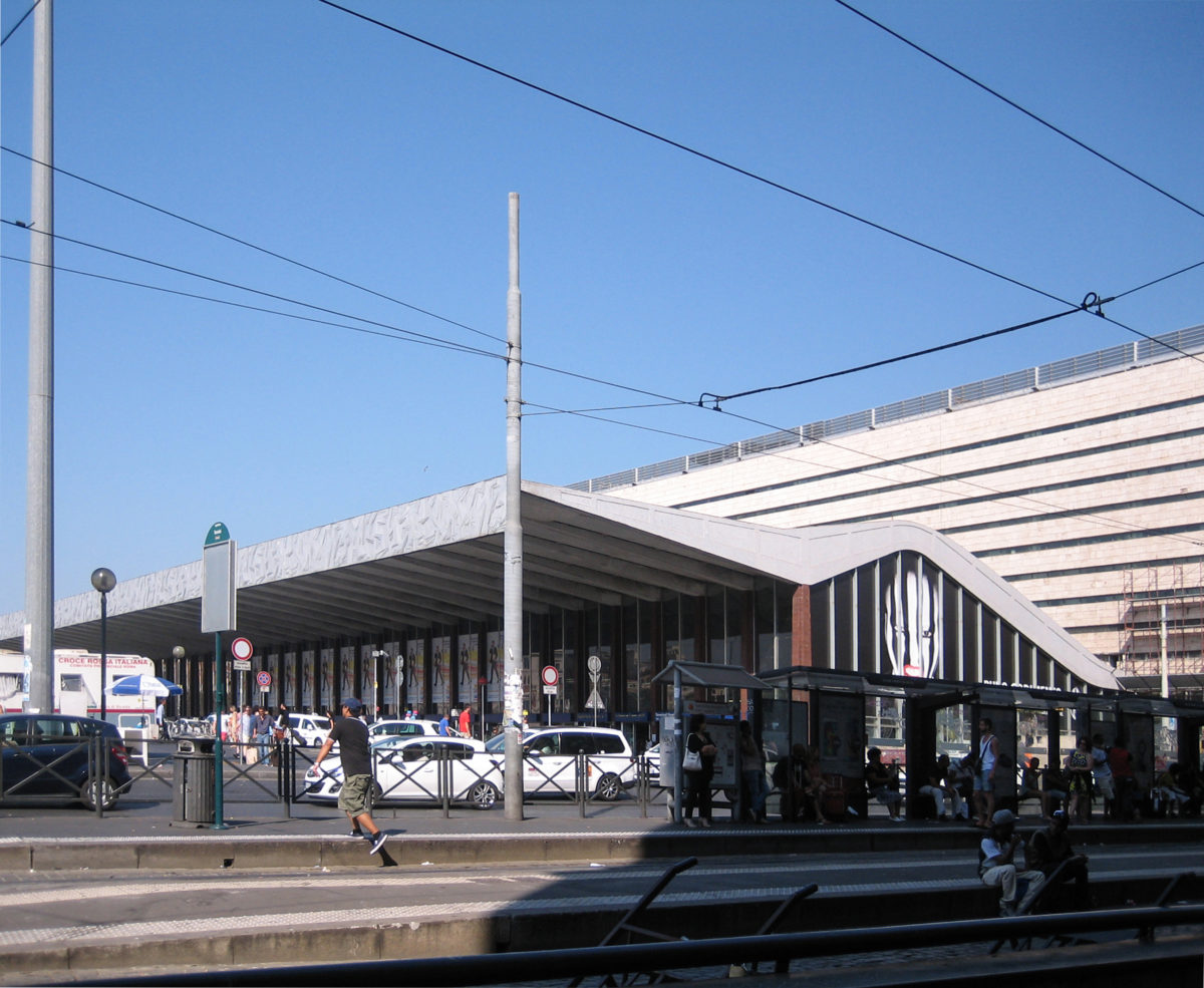 Roma_Termini_-_Italia_-_WikiArquitectura04