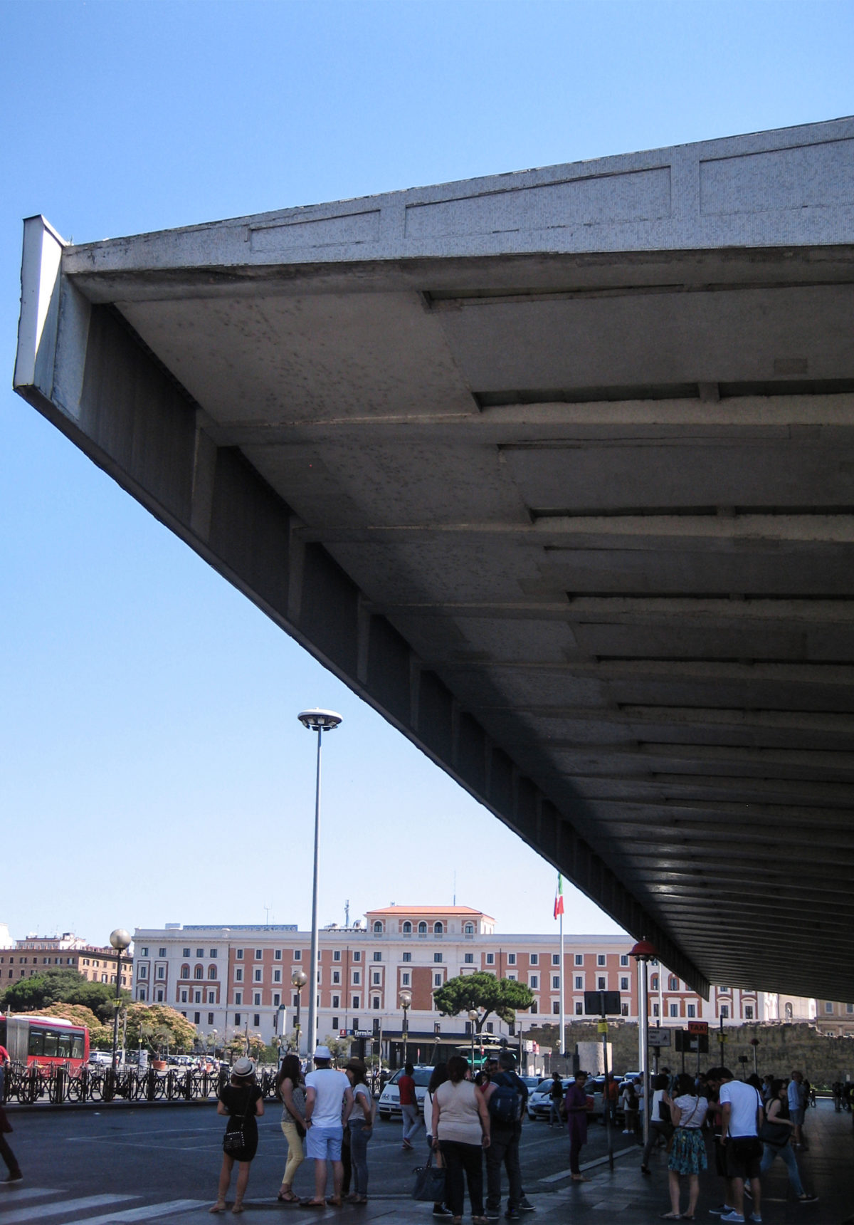 Roma_Termini_-_Italia_-_WikiArquitectura05