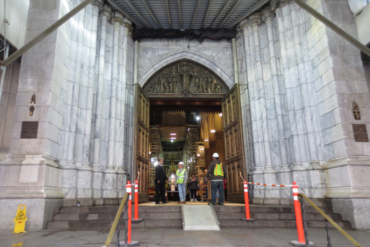 St.Patrick-_New_York_-_James_Renwick_Jr_-_WikiArquitectura04